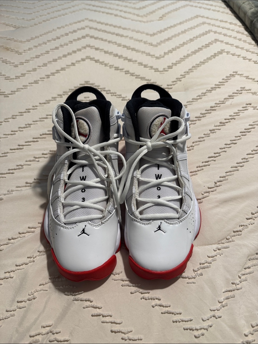 Wht Jordan12